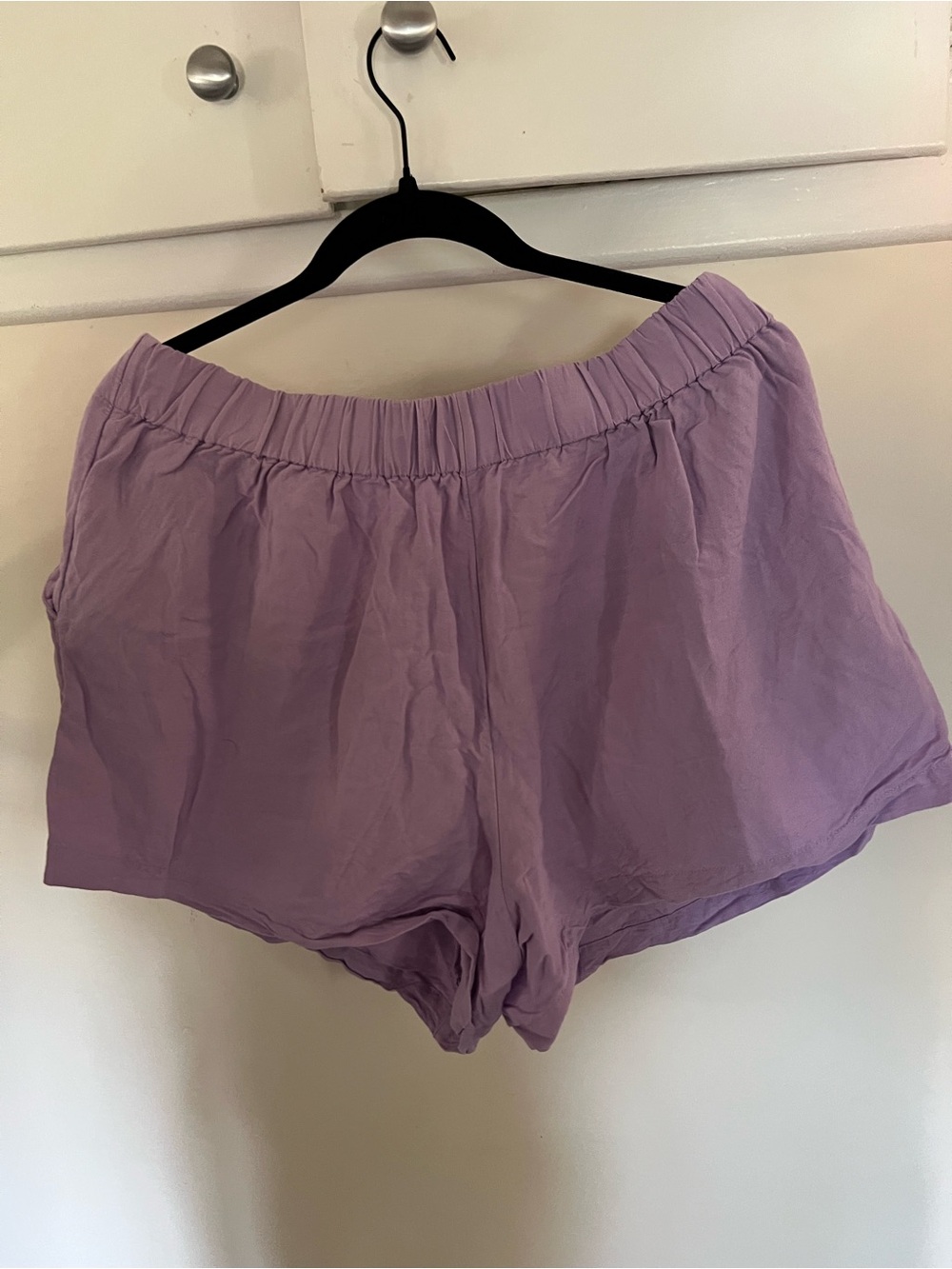 LOFT Linen Shorts - Picture 2 of 3